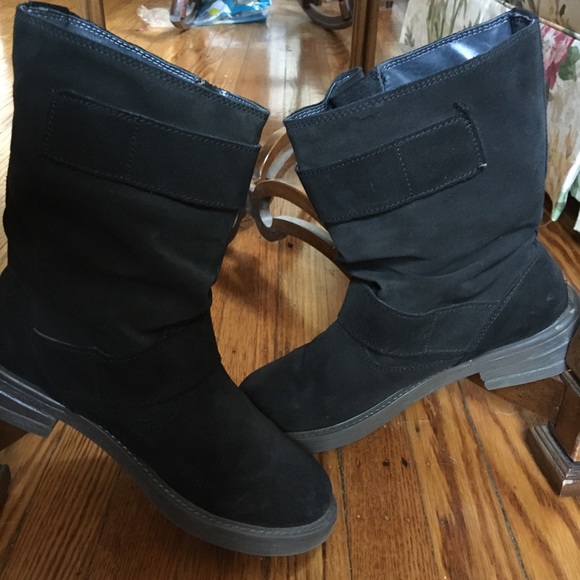 Baker suede boots with buckle detail! - Picture 3 of 4
